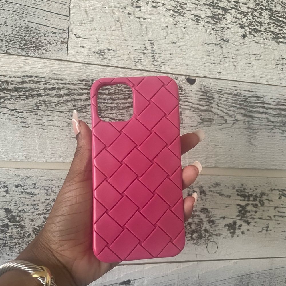 Bottega Veneta pink Rubber Intrecciato Weave iPhone Case